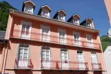 Cauterets appartements  louer